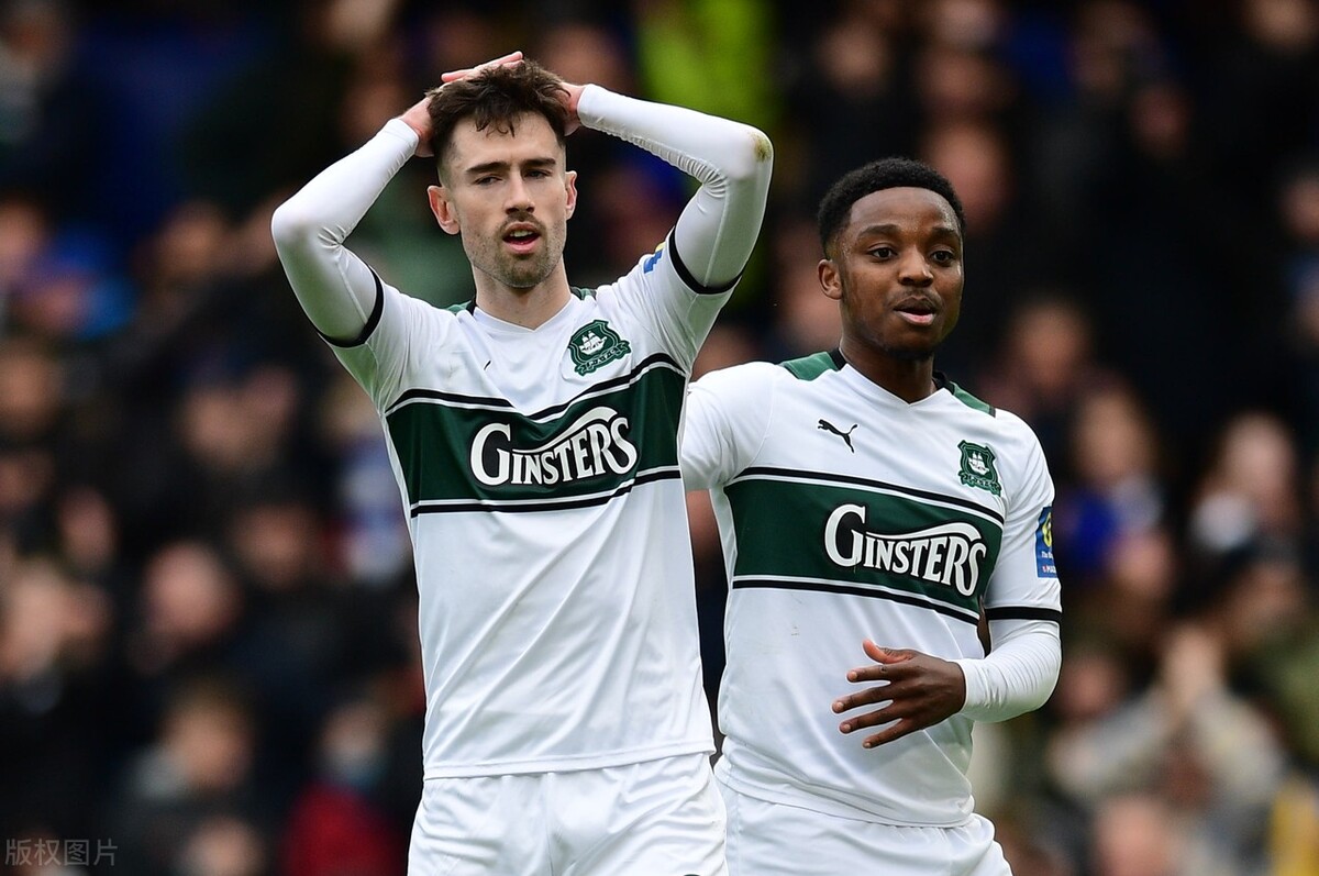  阿扎尔在切尔西的数据 爱游戏 AYX 中国官方网站