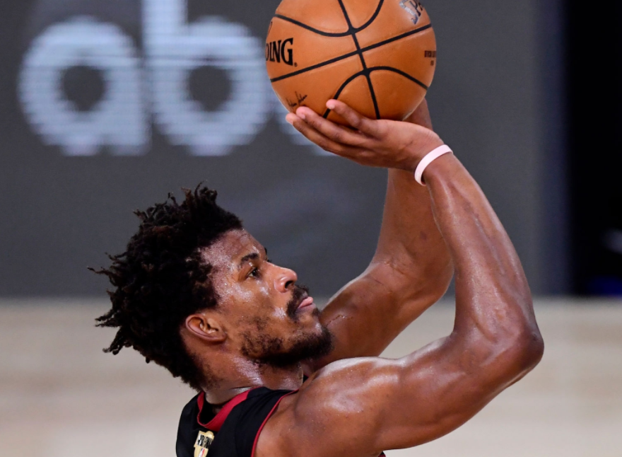 浓眉哥爆冷击败切尔西，精彩发挥引爆全场！(抽搐口吐白沫眼翻白眼)AYX 中国官网入口